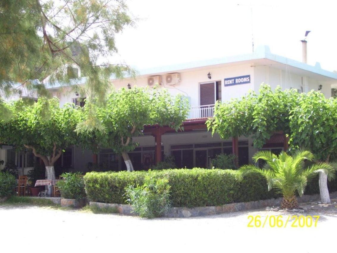 Nikos & Anna Rooms Rodhákinon Ngoại thất bức ảnh
